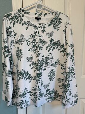 Talbots White Sweatshirt with Green Botanical & Butterfly Motif size 1X NWOT